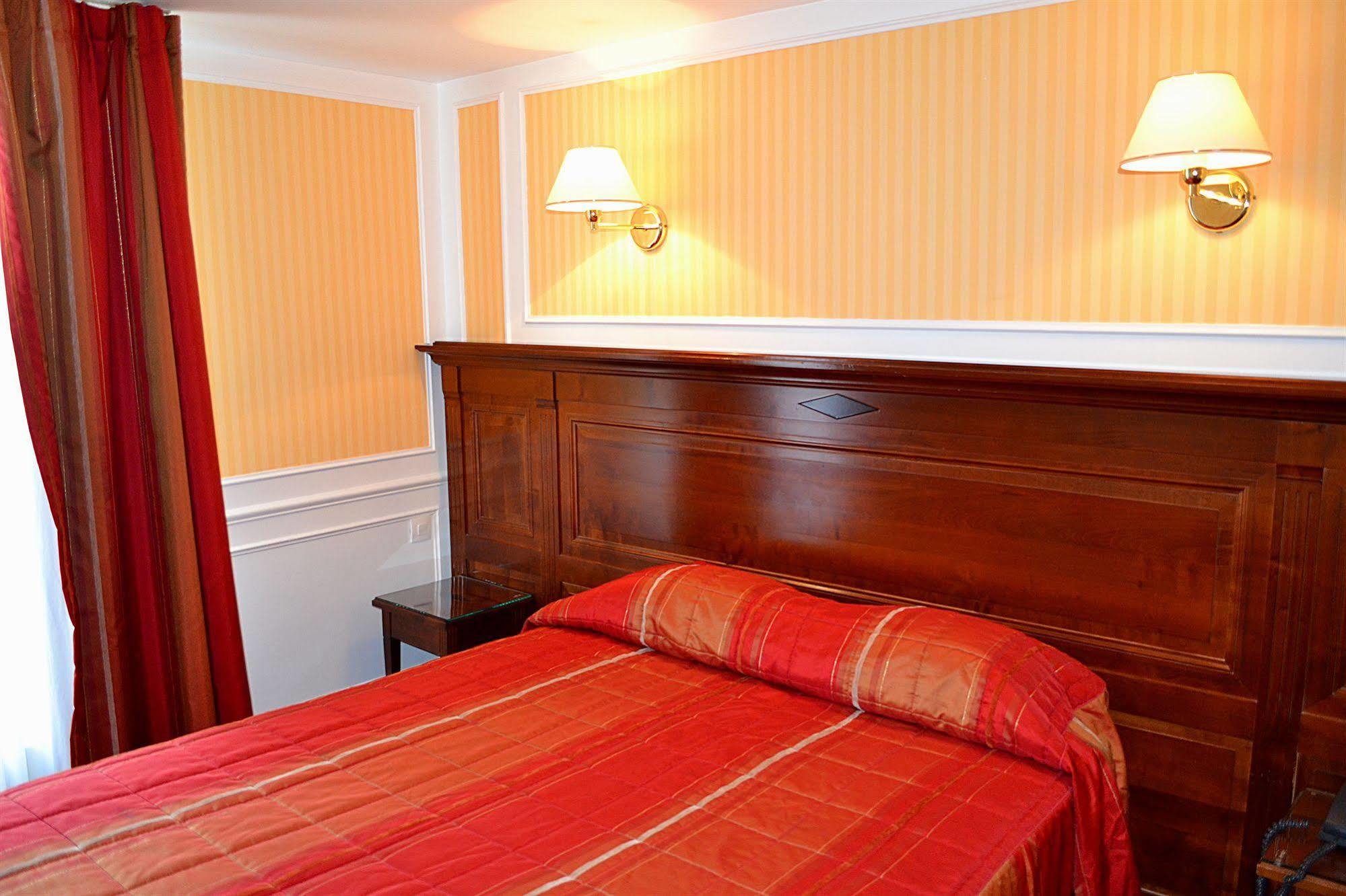Hotel Touring Opera Paris Luaran gambar