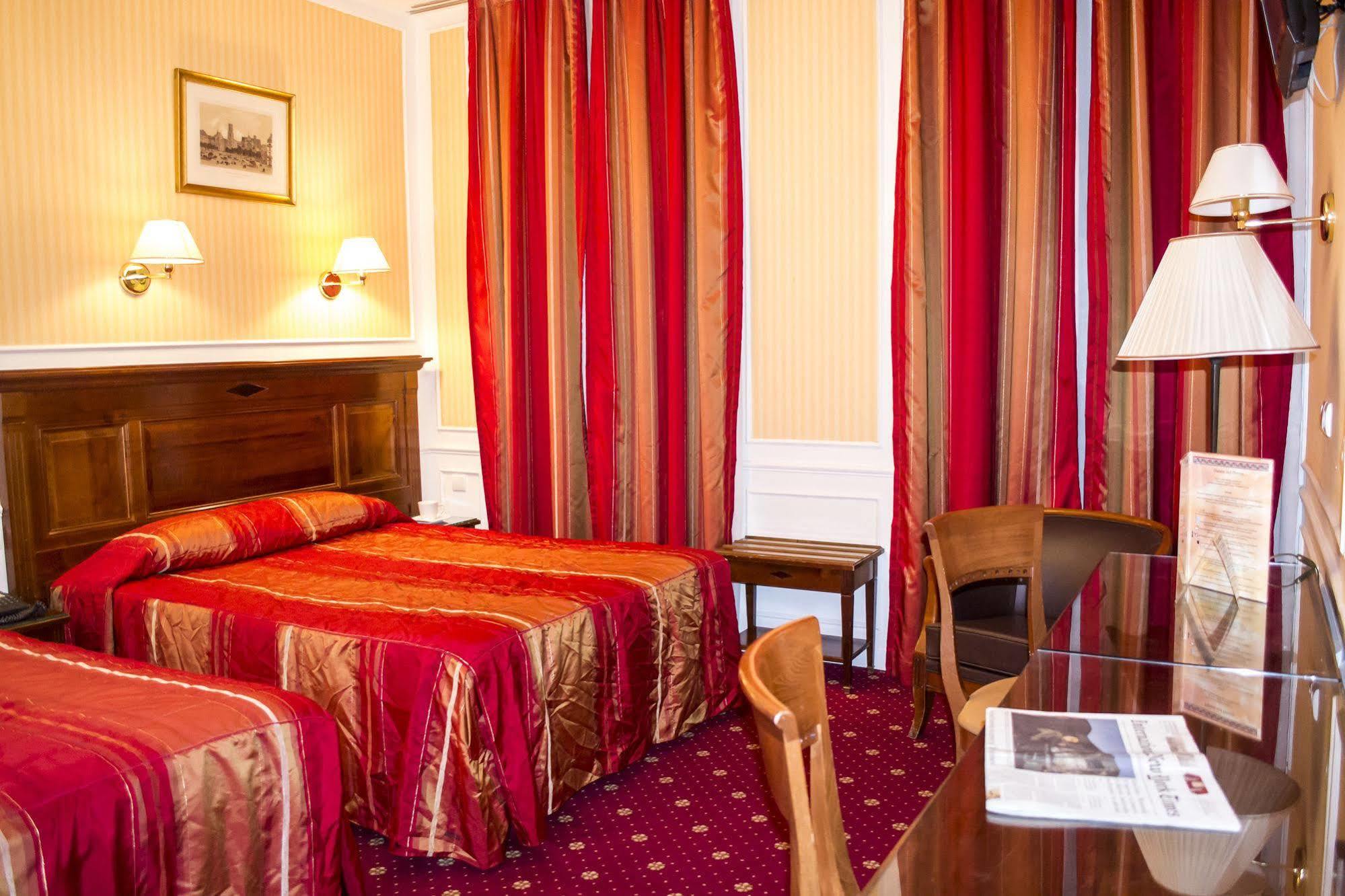 Hotel Touring Opera Paris Luaran gambar