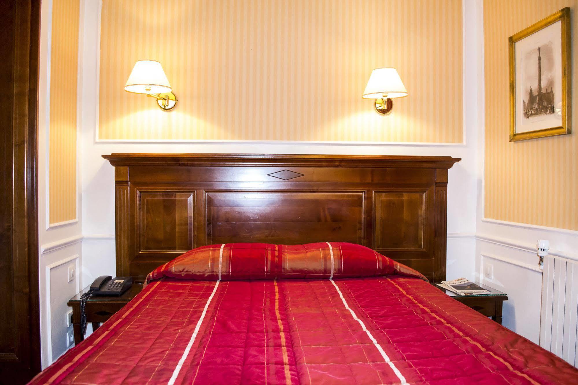 Hotel Touring Opera Paris Luaran gambar