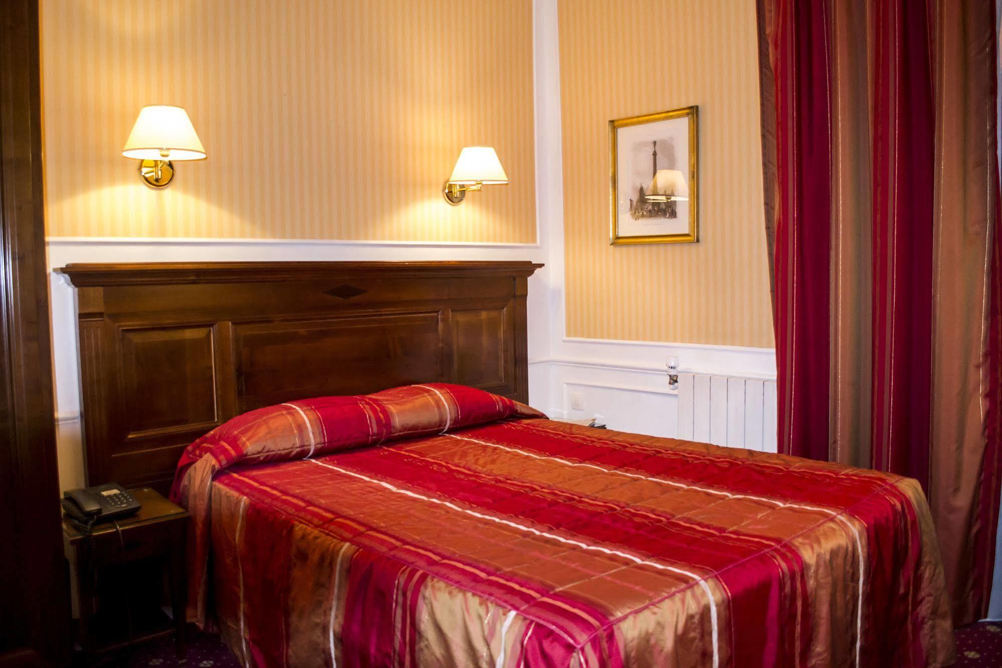 Hotel Touring Opera Paris Luaran gambar